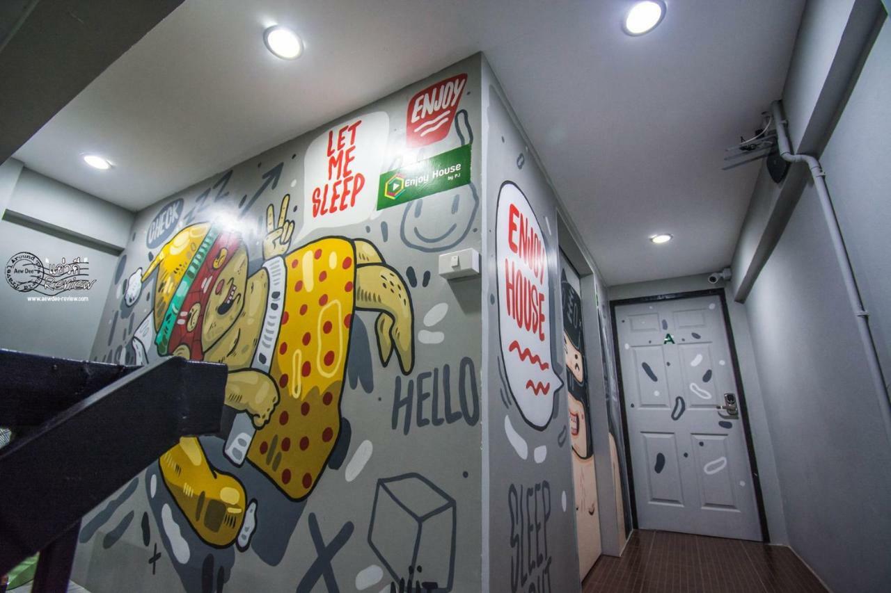 Enjoy House Hostel Chiang Mai Exterior photo
